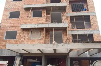 Apartamento no centro de pinhais, tres quartos, suite, duas vagas de garagem, e muito mais..