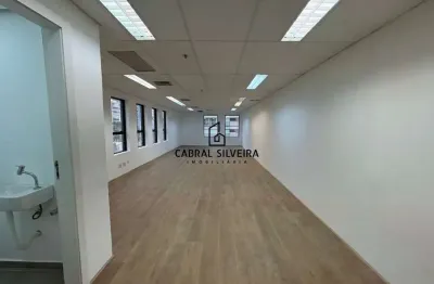 Sala comercial para alugar na Rua Cardeal Arcoverde, 1641, Pinheiros, São Paulo por R$ 3.900