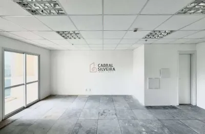 Sala comercial para alugar na Avenida Engenheiro Luiz Carlos Berrini, 105, Brooklin, São Paulo por R$ 2.700