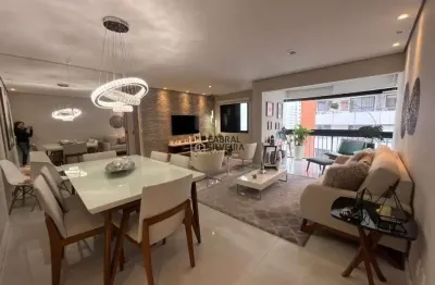 Apartamento com 2 quartos para alugar na Rua Gaivota, 948, Moema, São Paulo por R$ 8.500