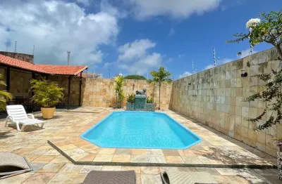 Linda casa com 300m² com 3 quartos e piscina em capim macio natal rn