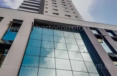 Apartamento à venda na Rua 230, 375, Meia Praia, Itapema