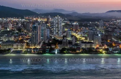 Apartamento à venda na Rua Capitã£o Ivo Manoel Da Silva, 202, Balneário Perequê, Porto Belo