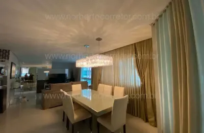Apartamento à venda na Rua 234, 95, Meia Praia, Itapema