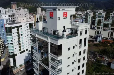 Apartamento à venda na Rua 129, 123, Centro, Itapema