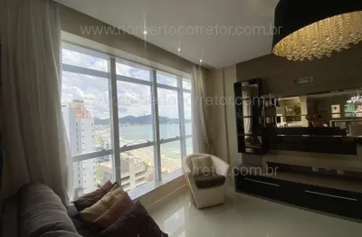 Apartamento à venda na Rua 209, 65, Meia Praia, Itapema