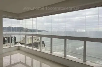 Apartamento à venda na Avenida Nereu Ramos, 3730, Meia Praia, Itapema