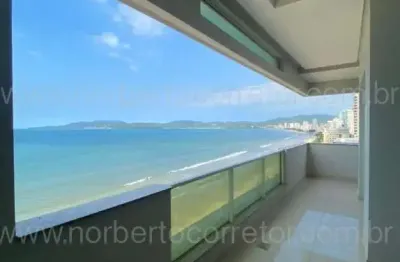 Apartamento à venda na Rua 303, 7, Meia Praia, Itapema