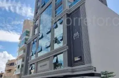 Apartamento à venda na Rua 242, 668, Meia Praia, Itapema