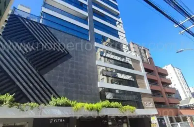 Apartamento à venda na R.220, 257, Meia Praia, Itapema