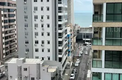 Apartamento à venda na Rua 207, 163, Meia Praia, Itapema