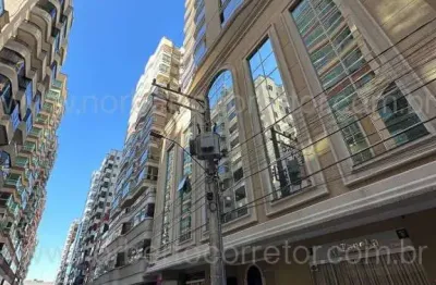 Apartamento à venda na Rua 252, 209, Meia Praia, Itapema