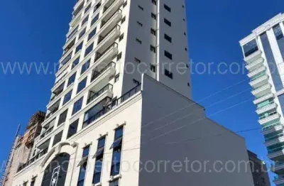 Apartamento à venda na Rua 296, 629, Meia Praia, Itapema
