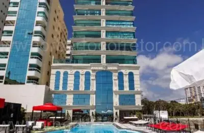 Apartamento à venda na Rua 313, 15, Meia Praia, Itapema