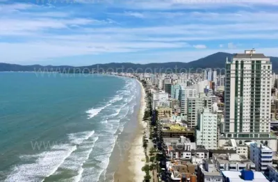 Apartamento à venda na Rua 253, 35, Meia Praia, Itapema