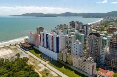 Apartamento à venda na Rua 313 B, 160, Meia Praia, Itapema