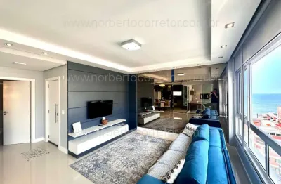 Apartamento à venda na Rua 222, 160, Meia Praia, Itapema