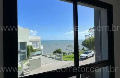 Casa à venda na Rua Gualberto Leal Nunes, 238, Vila Nova, Porto Belo