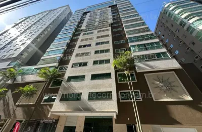 Apartamento à venda na Rua 234, 94, Meia Praia, Itapema
