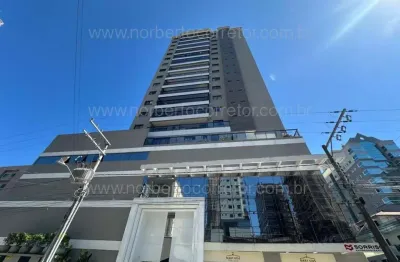 Apartamento à venda na 3ª Avenida, 520, Meia Praia, Itapema
