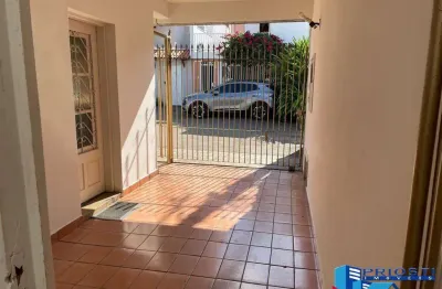 Casa térrea na linda vila carrão local residencial privilegiado tudo perto