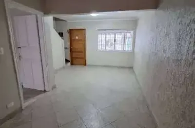 Sobrado tatuapé ao lado panificadora marengo e a poucos metros metro carrão