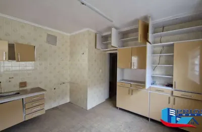 Terreno com casa antiga habitável vila santa isabel localização estrátégica
