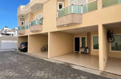 Sobrado condomínio fechado na chácara mafalda 3 dorms. (suíte) 2 gars.