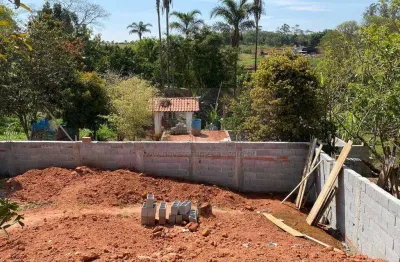 Terreno à venda no Jardim Dora, Suzano 