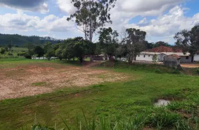 Terreno à venda no Ipelândia, Suzano 