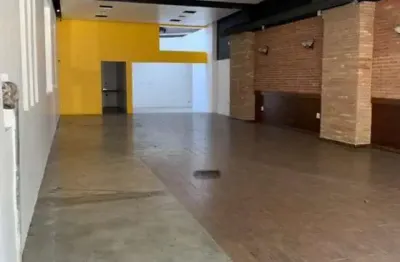 Casa comercial para alugar na Praça Benedito Calixto, Pinheiros, São Paulo