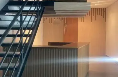 Ponto comercial com 2 salas para alugar na Rua Barão de Iguape, Liberdade, São Paulo