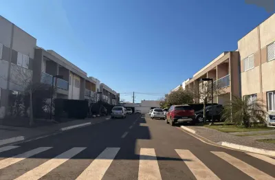 Casa em condomínio fechado com 3 quartos à venda na Rua Serra de Roraima, 415, Bandeirantes, Londrina