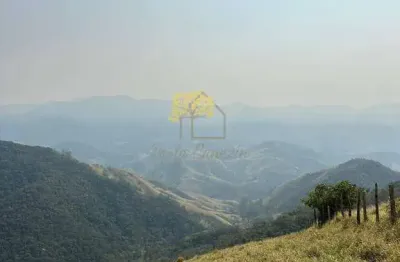 São francisco xavier - vista exuberante e com nascente de água
