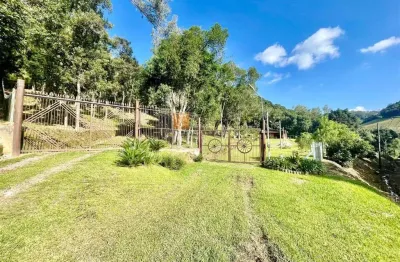 Chácara com casa, 03 dormitórios, linha jansen entre caxias do sul e farroupilha - rs