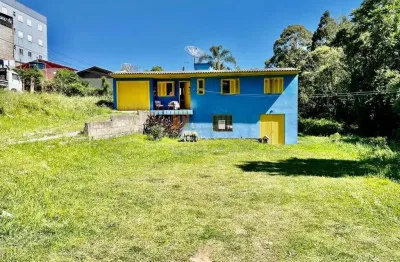 Casa 02 dormitórios,  bairro charqueadas em  caxias do sul - rs