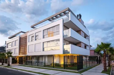 Cobertura mobiliada e decorada, 03 dormitórios, bairro centro em torres - rs