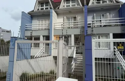 Sobrado 03 dormitórios, bairro vinhedos em caxias do sul - rs