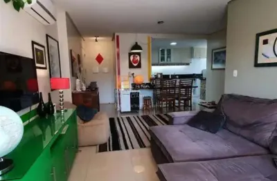 Apartamento 02 dormitórios, Bairro Cinquentenário em Caxias do Sul - RS