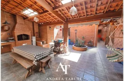 Casa terrea impecavel-3 dormitorios (1 suite) c/ 3 vagas-fl52