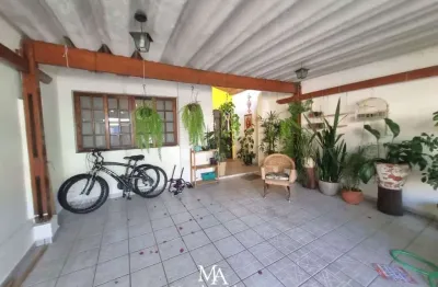 Casa térrea em condominio - 04 dorm. (02 suites) - 02 vagas - butantã - fl47