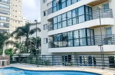 Excelente apto - 3 dormitórios (1 suite) com 3 vagas de garagem e dependencias de empregada-fl52