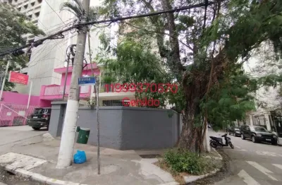 Sobrado   de esquina comercial ou residecial 3 quartos 1 suite 4 vagas 4 banheiro  fl55