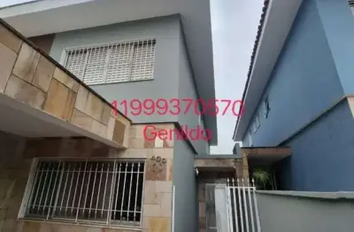 Sobrado 3 quartos 1 suite 2 vagas quintal aceita pet facil acesso ao metro fl55