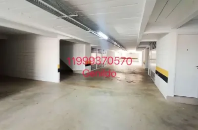 Sobrado em condominio 2 quartos  2 suite sala cozinha 2 vaga quintal fl55