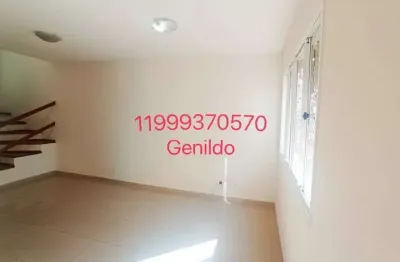 Sobrado em condominio 2 quartos  2 suite sala cozinha 2 vaga quintal fl55