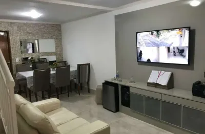 Vendo lindo sobrado, 2 suites, 2 vagas, churraqueira  - fl22