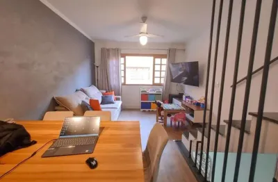 Conforto e praticidade: sobrado com 2 vagas e área gourmet. fl43