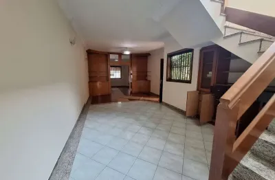 Sobrado jardim peri peri: 210 metros, 4 dormitórios, 3 vagas