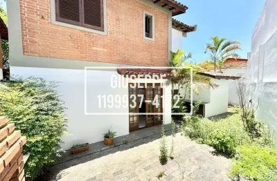 Casa a venda com 250 metros 3 quartos 3 vagas butantã usp fl62
